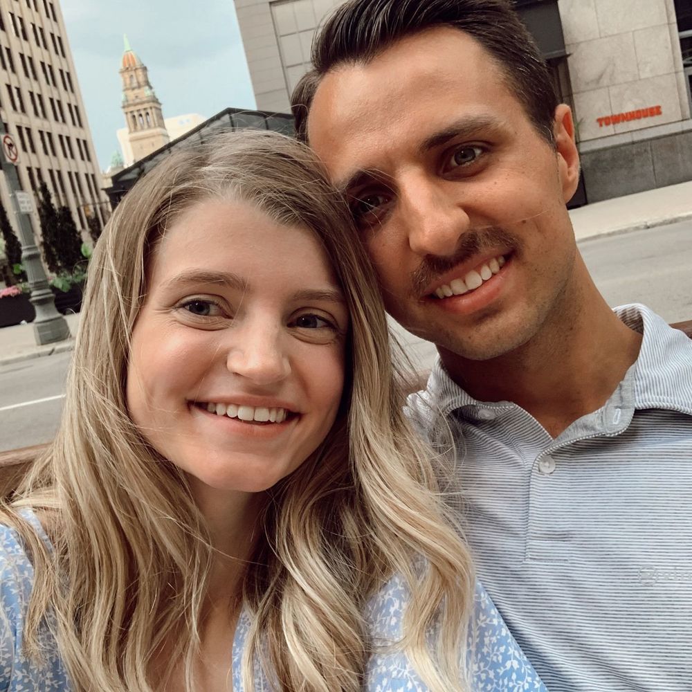 Meet your Posher, Elise